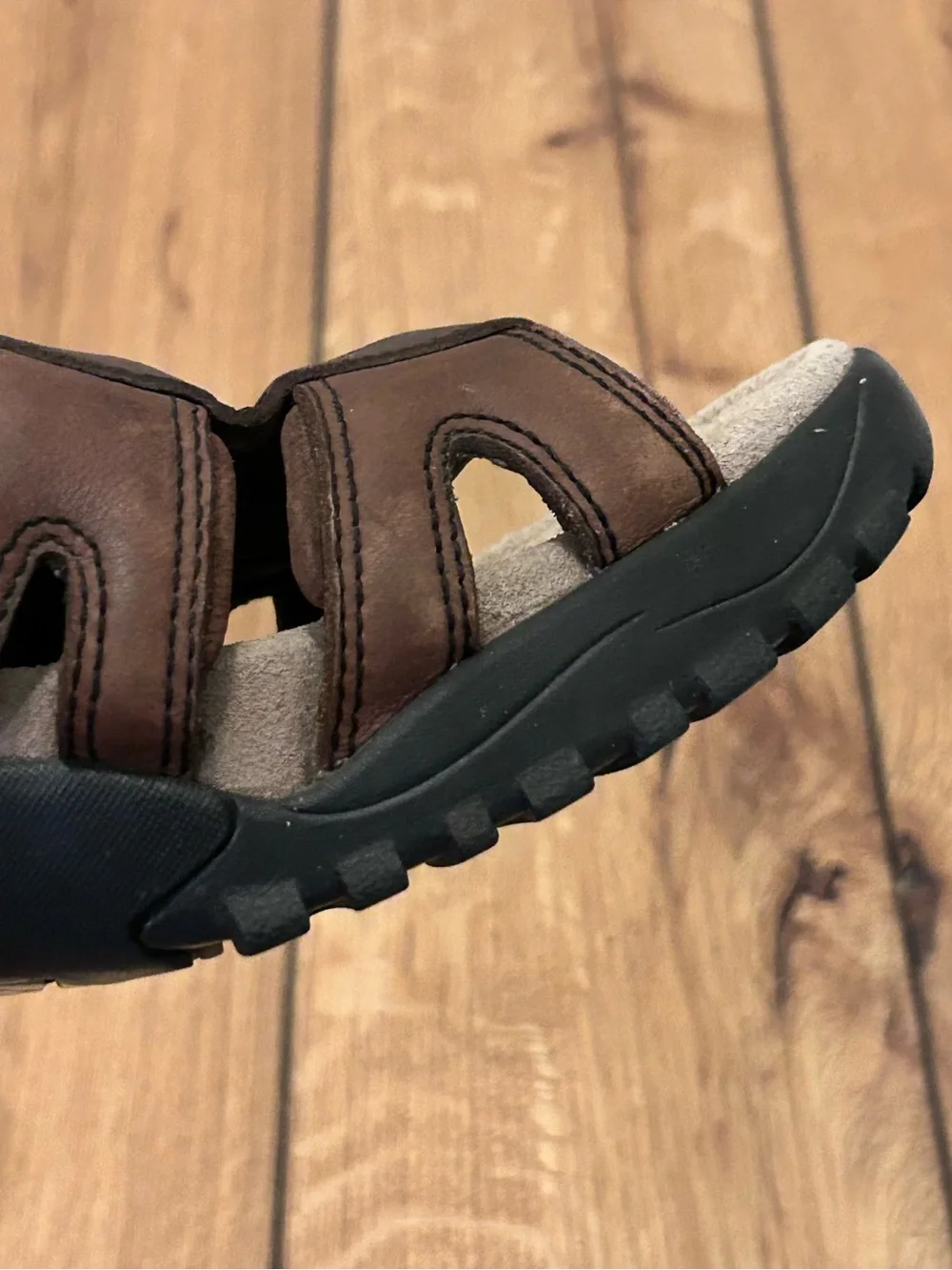 Teva Men's Brown Waterproof Leather Fisherman Strapped Outdoor Sandals Size 11